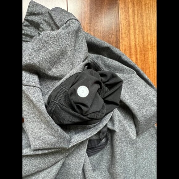 Lululemon On The Fly Pant - Picture 4 of 4